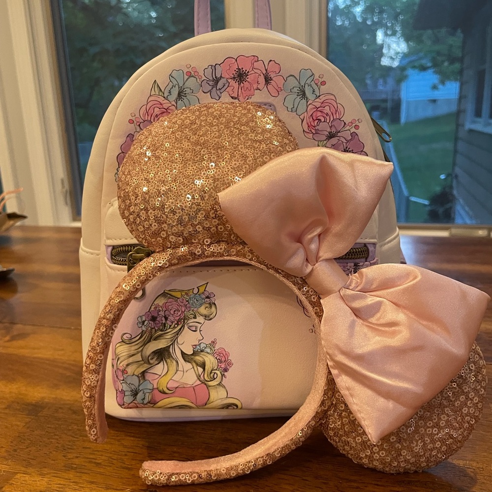 Sleeping Beauty Loungefly Bag+Ears - image 1